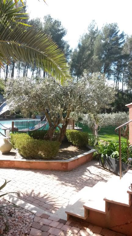 La Maison Du Castellet 르카스틀레 외부 사진